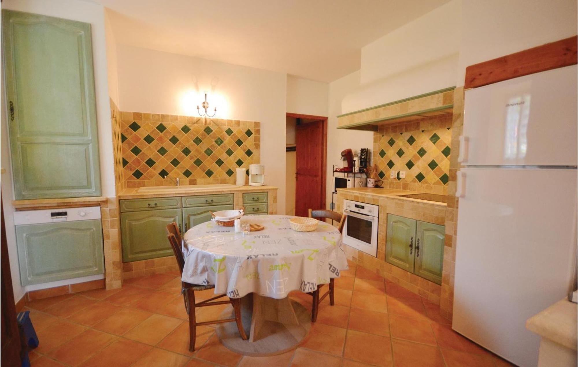 Awesome Home In Bollene With Wifi Bollène Exterior foto