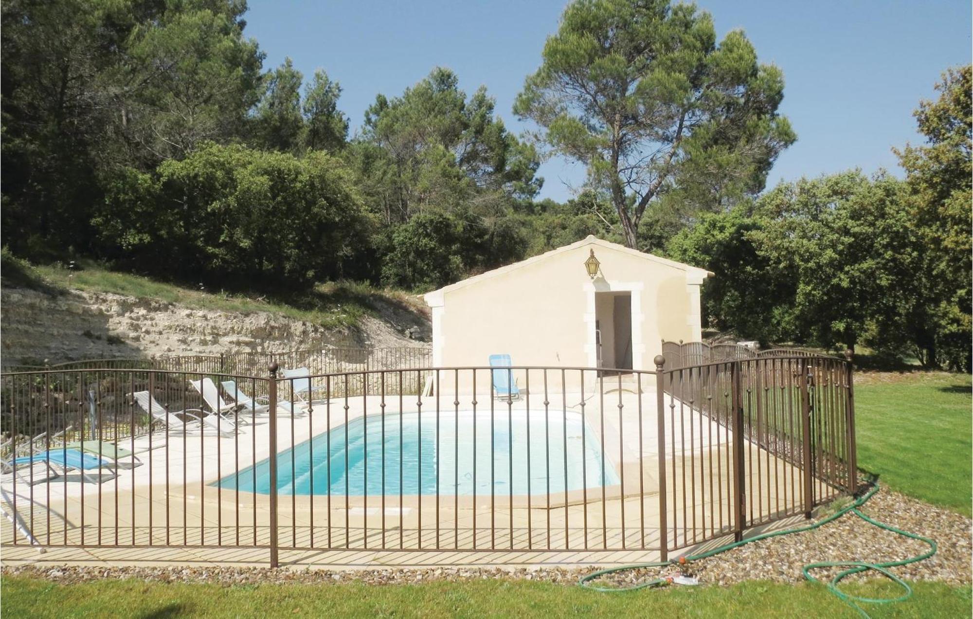 Awesome Home In Bollene With Wifi Bollène Exterior foto