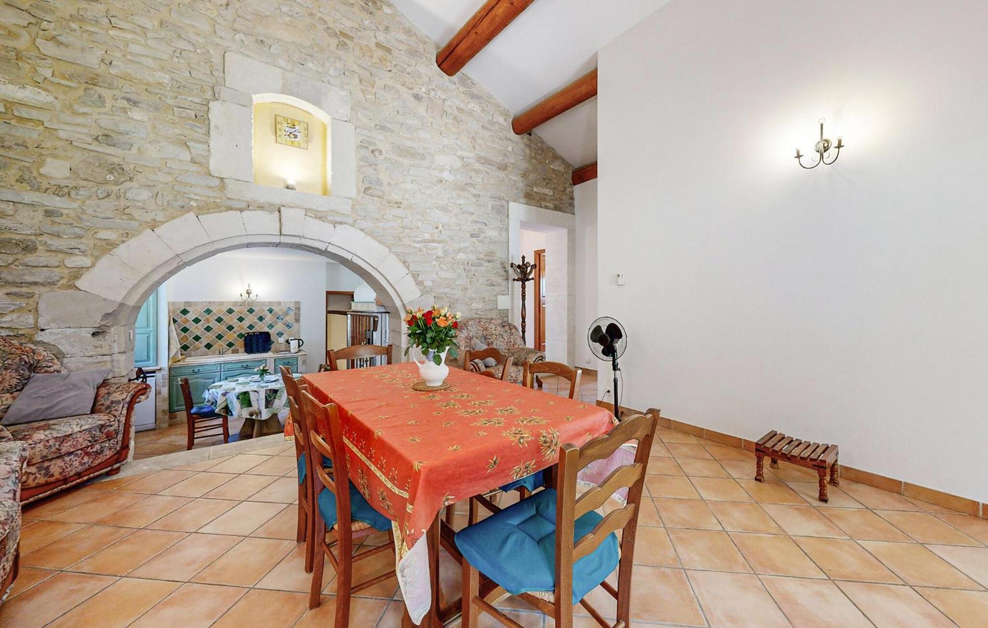Awesome Home In Bollene With Wifi Bollène Exterior foto
